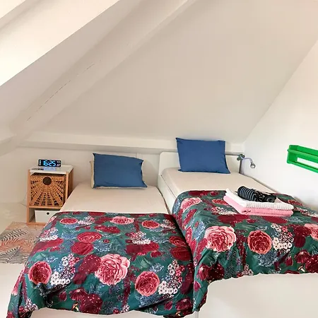 Asanzo Historic Attic-traditional Norwegian & Warm Indian Hospitality Privatunterkunft Stavanger